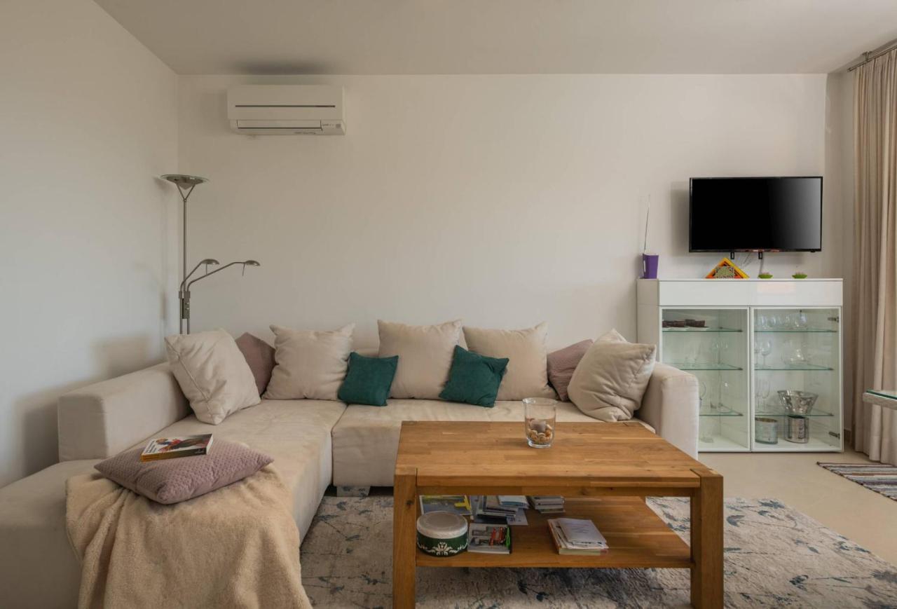 דירות PUY Dream Lounge With Sea View מראה חיצוני תמונה